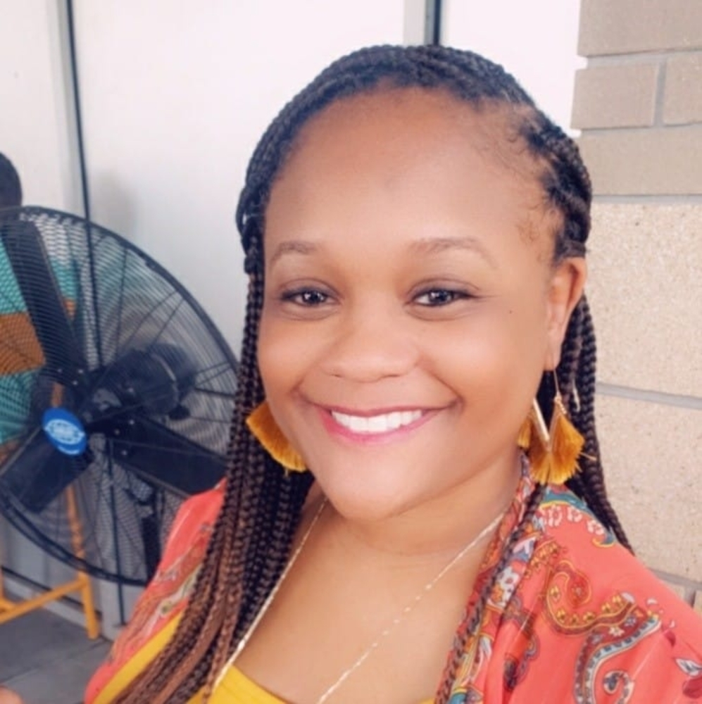 Meet your Posher, Jeanelle